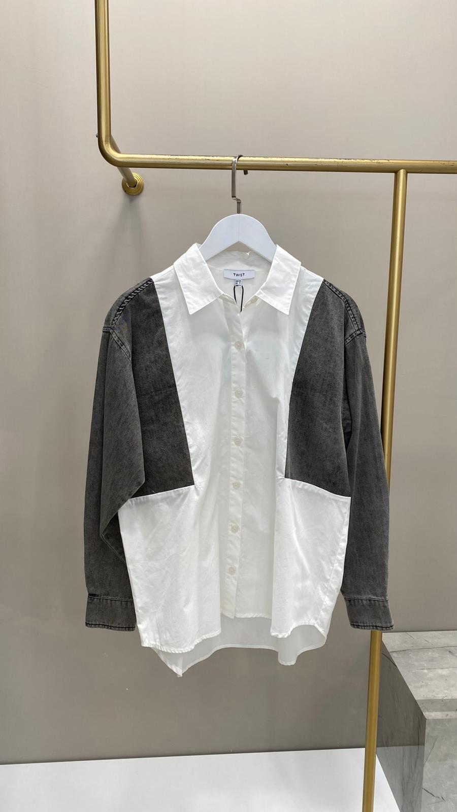TWİST GRİ DENİM DETAYLI BEYAZ GÖMLEK