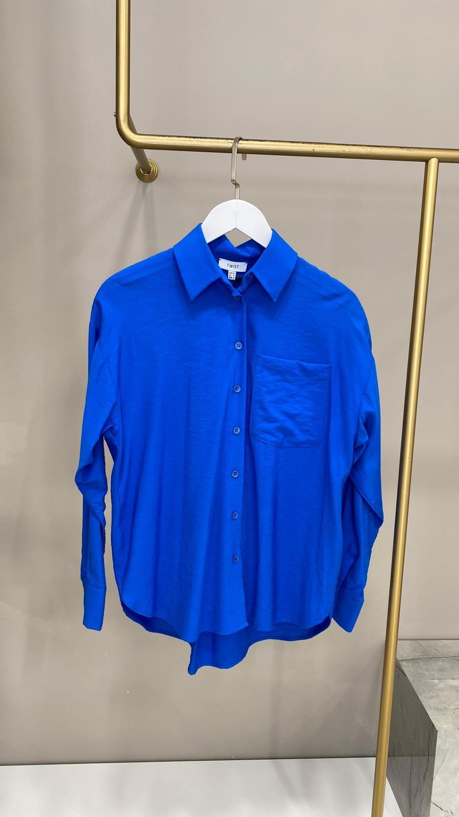 TWİST SAKS MAVİSİ GÖMLEK