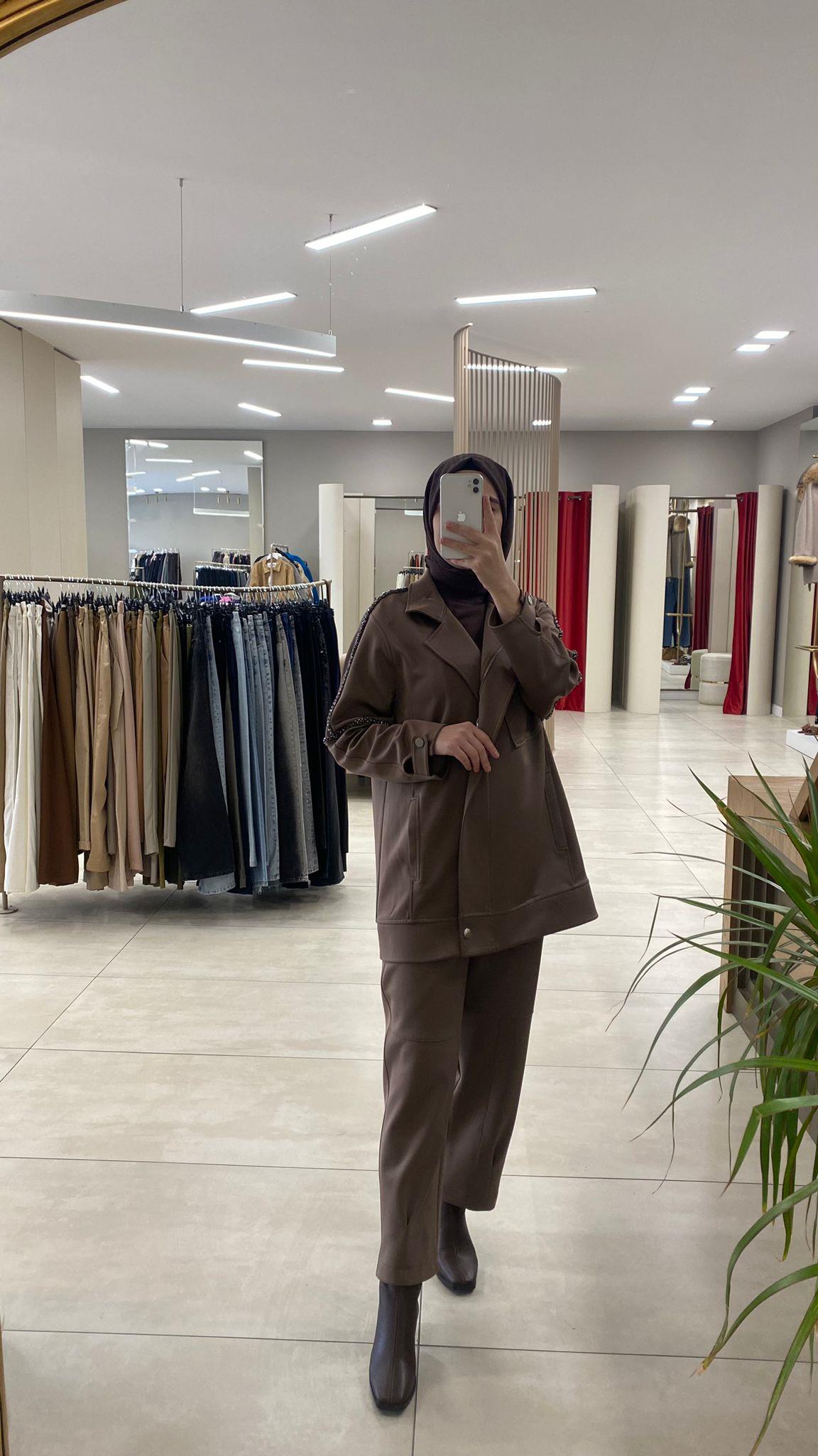 VENÖVE JİMMY TAKIM