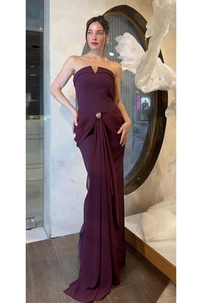 Bordo Önü Şifon Detaylı Straplez Abiye