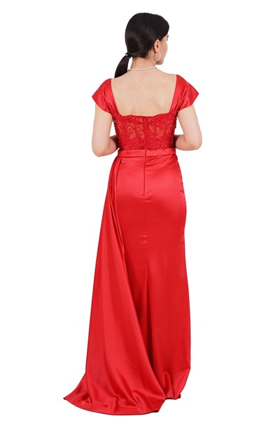 Kırmızı Taş İşlemeli Transparan Saten Abiye Elbise