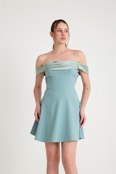 Mint Drapeli Madonna Yaka Kısa Abiye Elbise