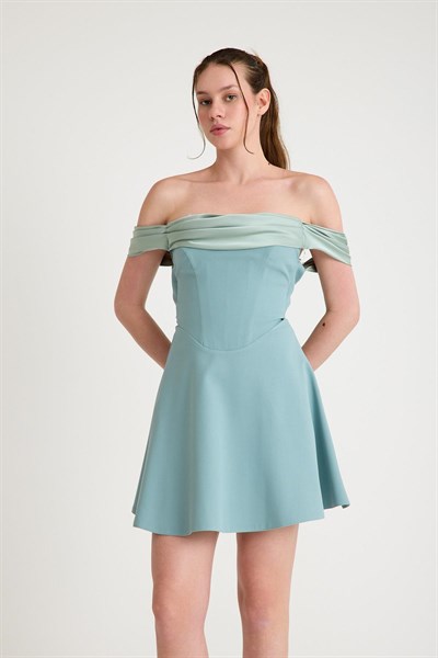 Mint Drapeli Madonna Yaka Kısa Abiye Elbise