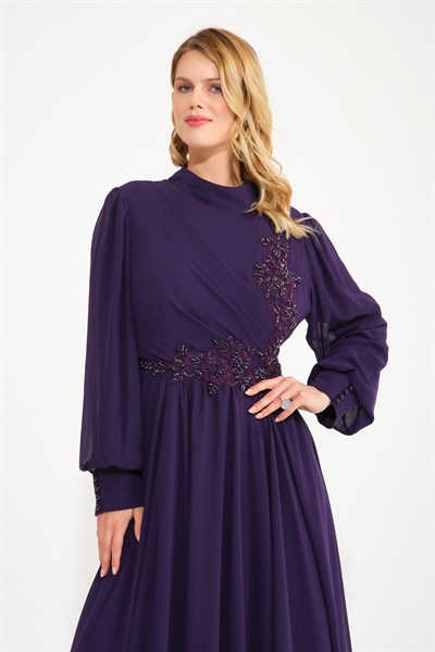 Mor Taş İşlemeli Tesettür Abiye Elbise
