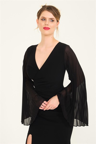 Siyah Kolları Piliseli Balık Abiye Elbise