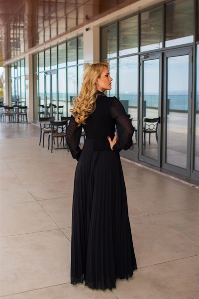 Siyah Sim Şeritli Eteği Piliseli Abiye Elbise