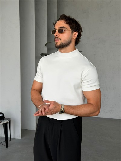 Yarım Boğazlı Dubble Face Kumaş T-shirt Beyaz