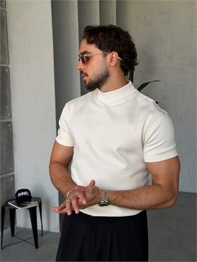Yarım Boğazlı Dubble Face Kumaş T-shirt Krem