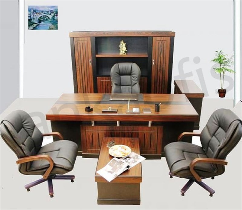 Impala Executive Desk