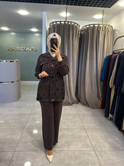 Nuss Beli Büzgülü Pantolonlu Takım Kahverengi 26Y 1097