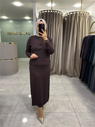 Nuss Çapraz Dikiş Basic Triko Etekli Takım Kahverengi 27K 705