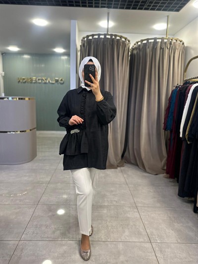 Nuss Fırfır Detaylı Gömlek Siyah 26Y 3016