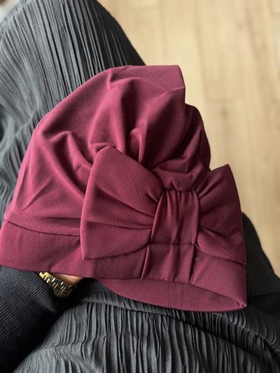 Fiyonklu Hazır Bone - Bordo