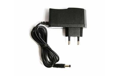 12v 1A Priz Tipi Plastik Kasalı Adaptör