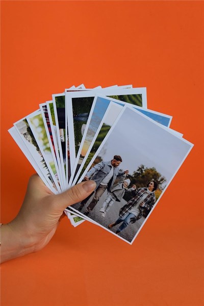 Almanca Öğretmeni Hediye Kutusu - Kişiye Özel Kupa Standart, Filtre Kahve, Melodi Çikolata, Fotoğraf 12 Adet