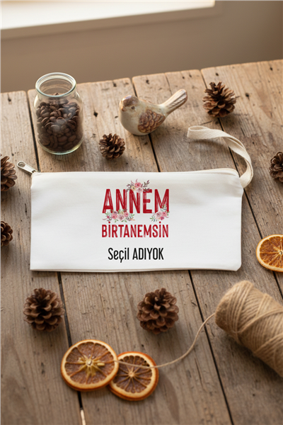 Annem Birtanemsin Hediye Kutusu - Anı Defteri, Fotoğraf 10 Adet, Bez Kalemlik, Baston Şeker, Onefis Sade Çikolata Parçalı Cookie 4 adet