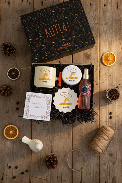 Antrenör Hediye Kutusu - Kişiye Özel T Kupa, Kolonya, Bardak Altlığı, Mum