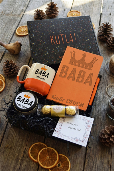 Baba Hediye Kutusu - Kişiye Özel Pro Kupa, Defter, Mum, Çikolata Ferrero Rocher 3lü, Kalem