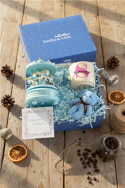 Baş Harf ve İsim Hediye Kutusu - Kişiye Özel T Kupa, Atlı Karınca Müzik Kutusu, Peluş Anahtarlık