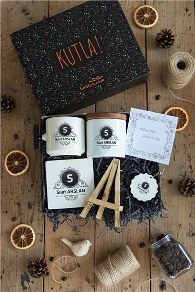 Baş Harf ve İsim Hediye Kutusu - Kişiye Özel T Kupa, Seramik Kalemlik, Dekoratif Taş İsimlik, Güneş Anahtarlık