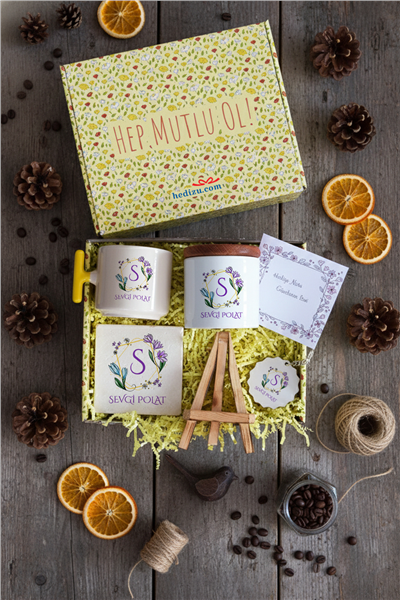 Baş Harf ve İsim Hediye Kutusu - Kişiye Özel T Kupa, Seramik Kalemlik, Dekoratif Taş İsimlik, Güneş Anahtarlık