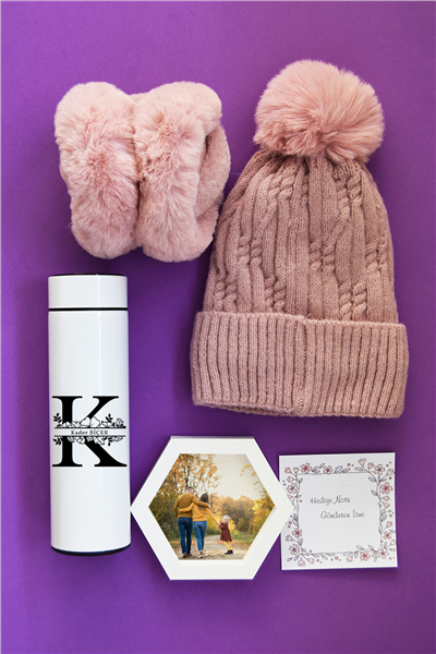 Baş Harf ve İsim Hediye Kutusu - Kişiye Özel Dijital Göstergeli Termos, Kulaklık, Bere, Altıgen Fotoğraf Çerçevesi