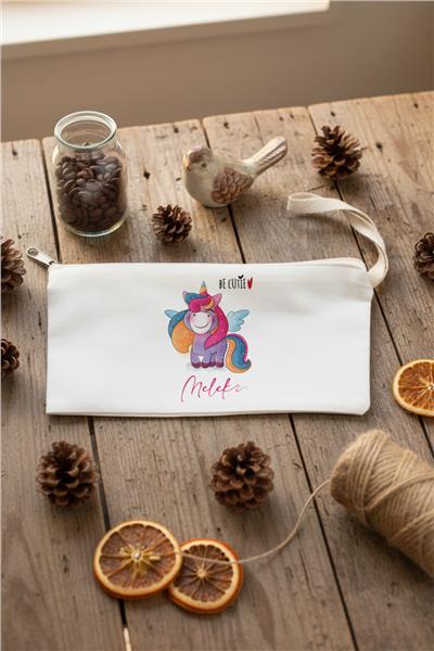 Be Cutie Unicorn  Hediye Kutusu - Anı Defteri, Fotoğraf 10 Adet, Bez Kalemlik, Baston Şeker, Onefis Sade Çikolata Parçalı Cookie 4 adet