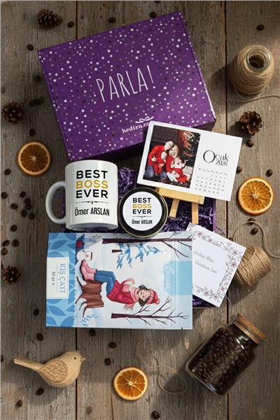 Best Boss Ever Hediye Kutusu - Kişiye Özel Kupa Standart, Bitki Çayı, Takvim, Mum