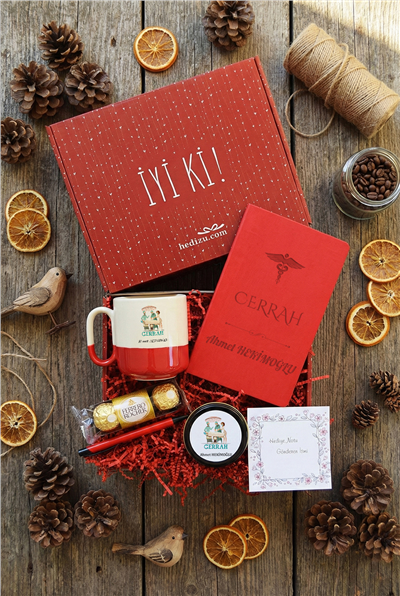 Cerrah Hediye Kutusu - Kişiye Özel Pro Kupa, Defter, Mum, Çikolata Ferrero Rocher 3lü, Kalem