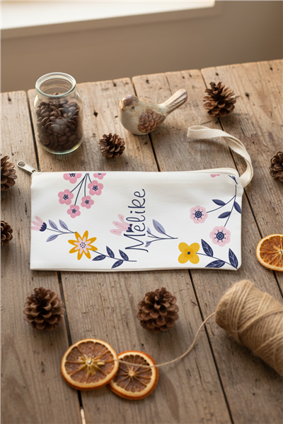 Çiçek Desenli Hediye Kutusu - Anı Defteri, Fotoğraf 10 Adet, Bez Kalemlik, Baston Şeker, Onefis Sade Çikolata Parçalı Cookie 4 adet