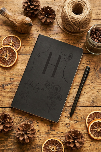 Çiçekli Baş Harfli Kişiye Özel Defter ve Kalem
