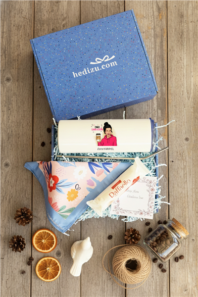 Çünkü Canım Kendim Hediye Kutusu - Kişiye Özel Pipetli Çelik Termos, Fular, Çikolata Ferrero Rocher Raffaello