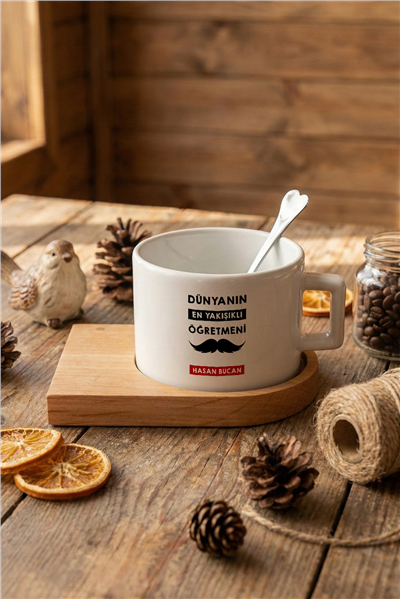 Dünyanın En Yakışıklı Öğretmeni Kişiye Özel Lüks Fincan, Ahşap Altlıklı, Kaşıklı