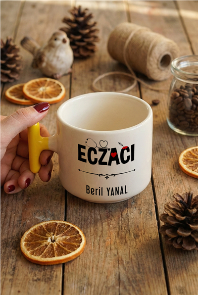 Eczacı Kişiye Özel T Kupa