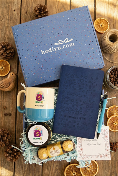 Ekonomist Hediye Kutusu - Kişiye Özel Pro Kupa, Defter, Mum, Çikolata Ferrero Rocher 3lü, Kalem