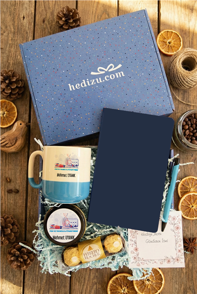 Fen ve Teknoloji Öğretmeni Hediye Kutusu - Kişiye Özel Pro Kupa, Defter, Mum, Çikolata Ferrero Rocher 3lü, Kalem