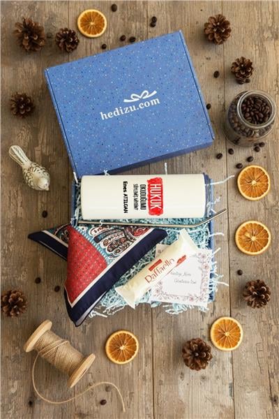 Hukukçulara Hediye Hediye Kutusu - Kişiye Özel Pipetli Çelik Termos, Fular, Çikolata Ferrero Rocher Raffaello