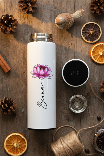 İsimli Nilüfer Hediye Kutusu - Kişiye Özel Dijital Göstergeli Termos, Kulaklık, Bere, Altıgen Fotoğraf Çerçevesi