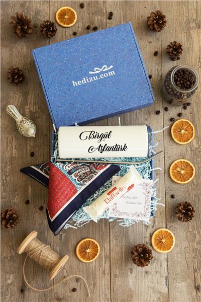 İsme Özel Hediye Kutusu - Kişiye Özel Pipetli Çelik Termos, Fular, Çikolata Ferrero Rocher Raffaello