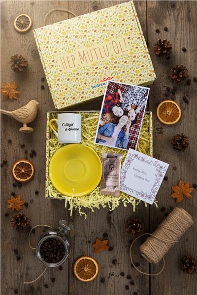 İsme Özel Hediye Kutusu - Kişiye Özel Türk Kahvesi Fincanı, Türk Kahvesi 6 Gr, Fotoğraf 1 Adet