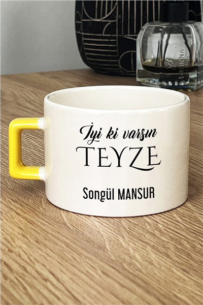 İyi Ki Varsın Teyze Kişiye Özel Lüks Fincan