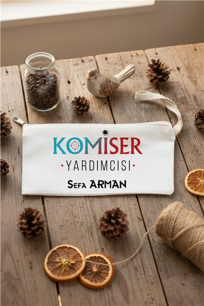 Komiser Yardımcısı Hediye Kutusu - Anı Defteri, Fotoğraf 10 Adet, Bez Kalemlik, Baston Şeker, Onefis Sade Çikolata Parçalı Cookie 4 adet