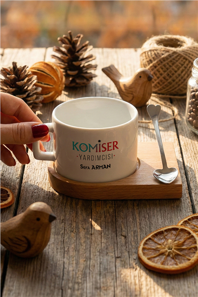 Komiser Yardımcısı Kişiye Özel Lüks Fincan, Ahşap Altlıklı, Kaşıklı
