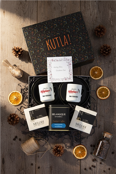 Kütüphaneci Hediye Kutusu - Kişiye Özel Türk Kahvesi Fincanı 2 Adet, Türk Kahvesi, Melodi Çikolata 2 adet