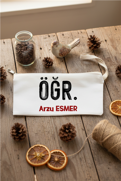 Minimal Öğretmen Hediye Kutusu - Anı Defteri, Fotoğraf 10 Adet, Bez Kalemlik, Baston Şeker, Onefis Sade Çikolata Parçalı Cookie 4 adet