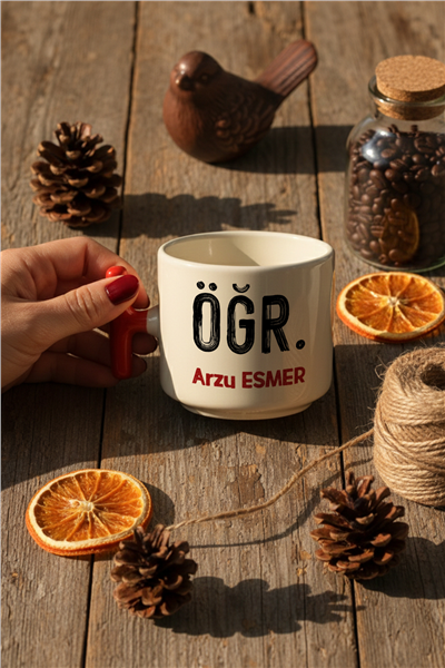 Minimal Öğretmen Kişiye Özel T Kupa