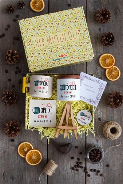 Ortopedi Uzmanı Hediye Kutusu - Kişiye Özel T Kupa, Seramik Kalemlik, Dekoratif Taş İsimlik, Güneş Anahtarlık