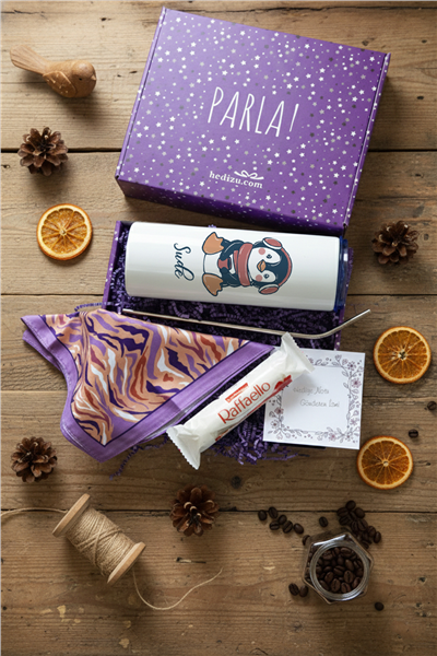 Penguen Hediye Kutusu - Kişiye Özel Pipetli Çelik Termos, Fular, Çikolata Ferrero Rocher Raffaello