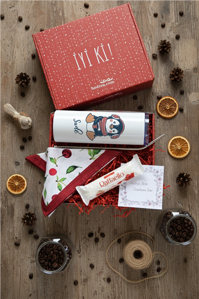 Penguen Hediye Kutusu - Kişiye Özel Pipetli Çelik Termos, Fular, Çikolata Ferrero Rocher Raffaello