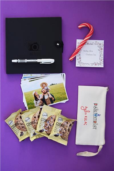 Psikiyatrist Hediye Kutusu - Anı Defteri, Fotoğraf 10 Adet, Bez Kalemlik, Baston Şeker, Onefis Sade Çikolata Parçalı Cookie 4 adet
